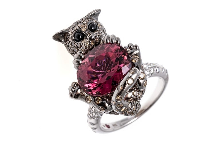 18K White Gold Pavé Diamond and Tourmaline Cat Ring
