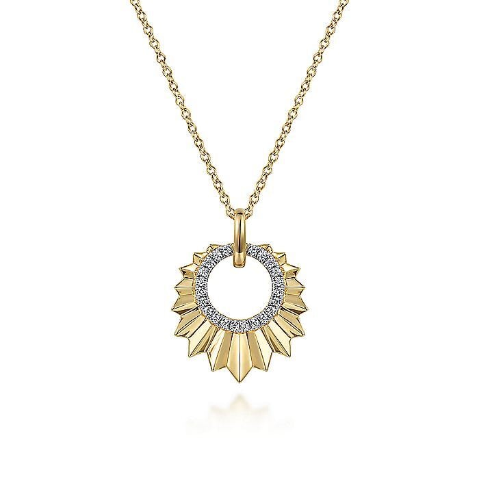 14K Yellow Gold Diamond Leaf Shape Pendant Necklace